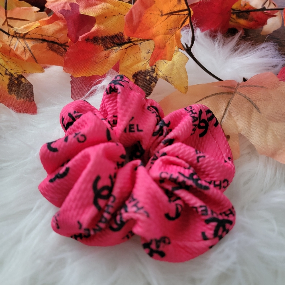 Last One! Stylish Dark Pink Patterned Hair Tie